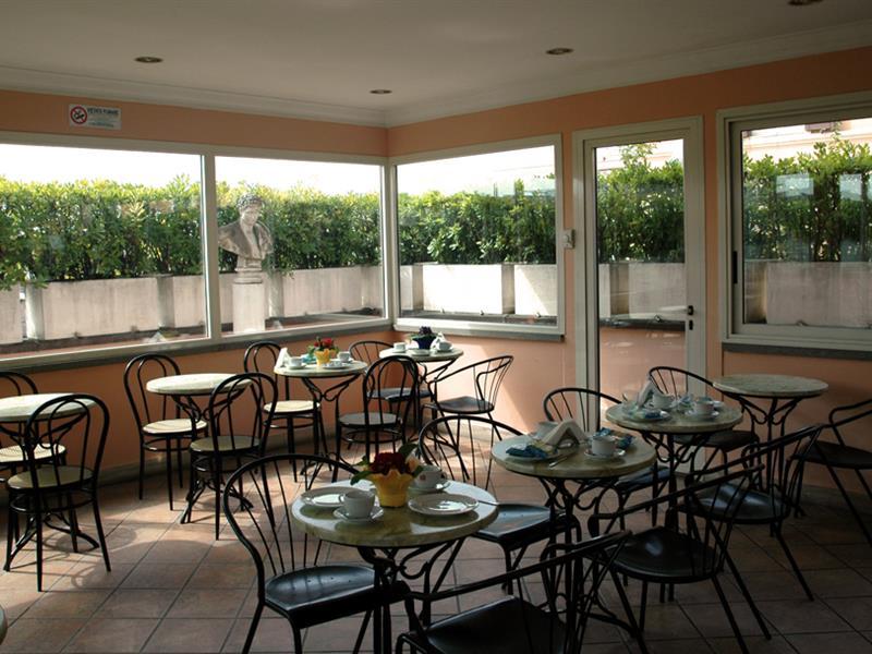 Hotel Center 2 Rome Exterior photo