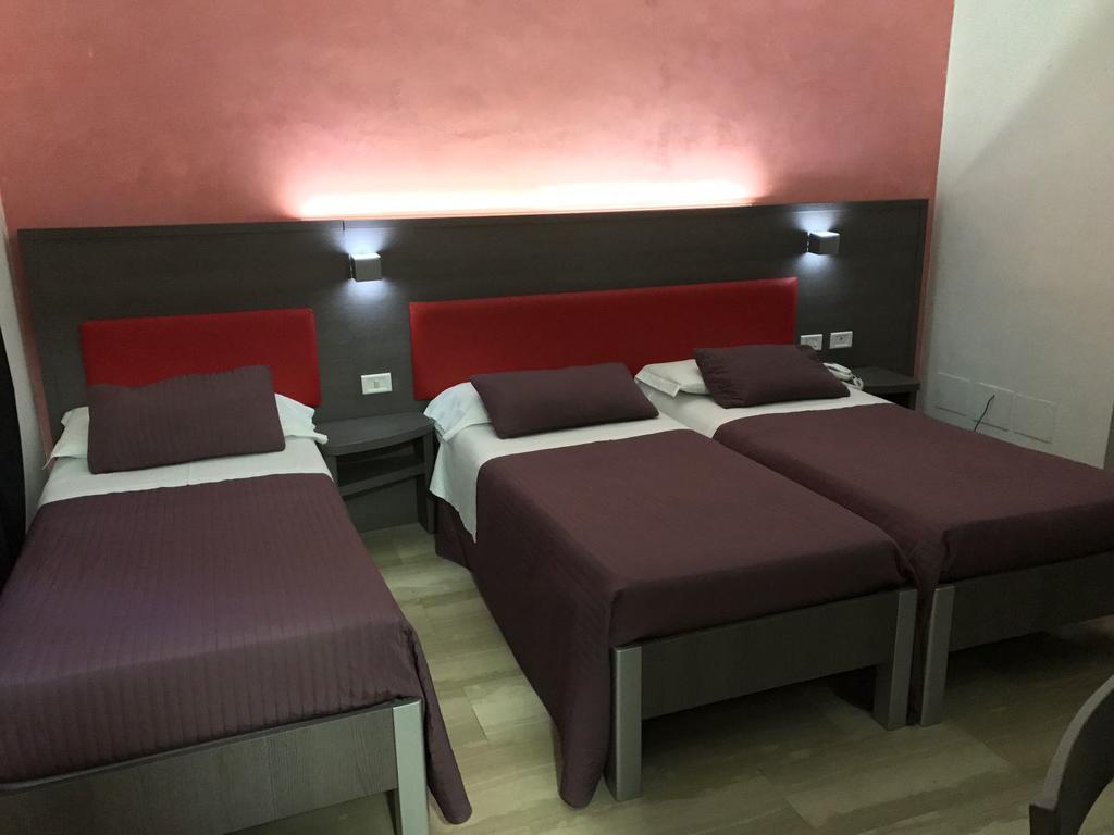 Hotel Center 2 Rome Exterior photo